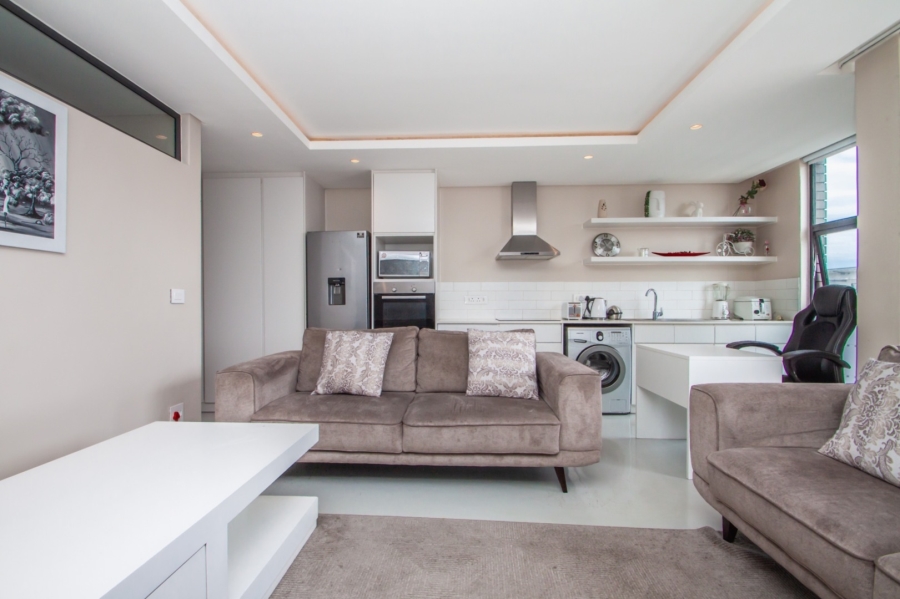 1 Bedroom Property for Sale in Woodstock Western Cape